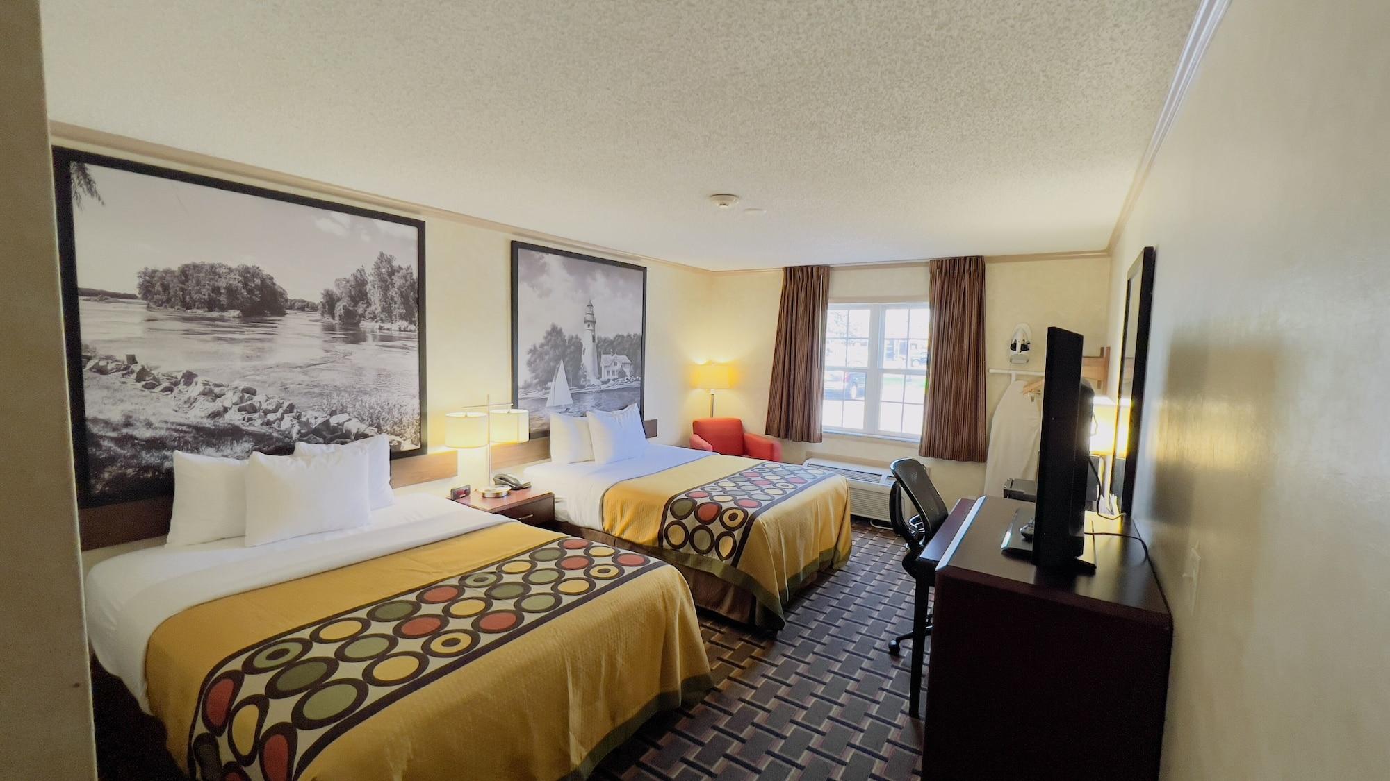Super 8 By Wyndham Maumee Perrysburg Toledo Area Motel Exterior photo